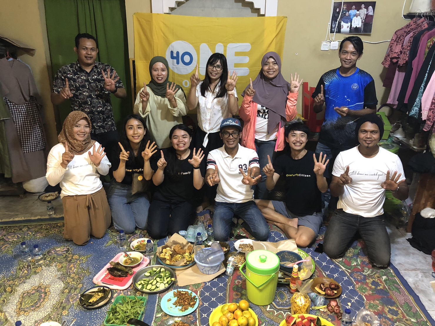 One-Forty mengunjungi pekerja migran di Indonesia lagi setelah tiga tahun.  (Sumber foto : One-Forty)